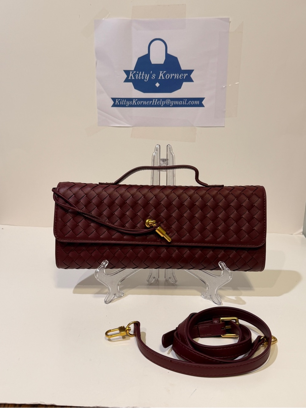 NWOT Joryin Woven Vegan Leather Clutch/Shoulder Bag- Wine/Burgundy Color